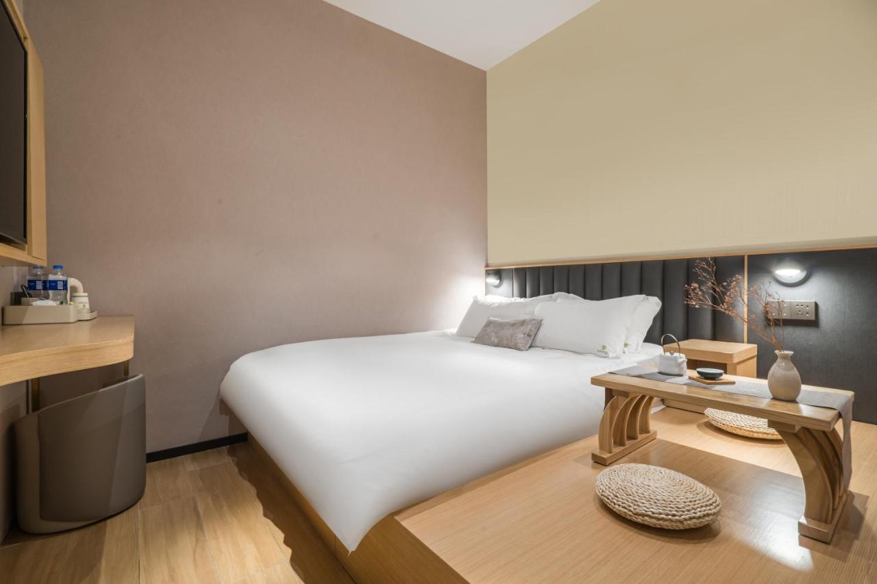 Meego Smart Select Hotel Shanghai Eksteriør bilde